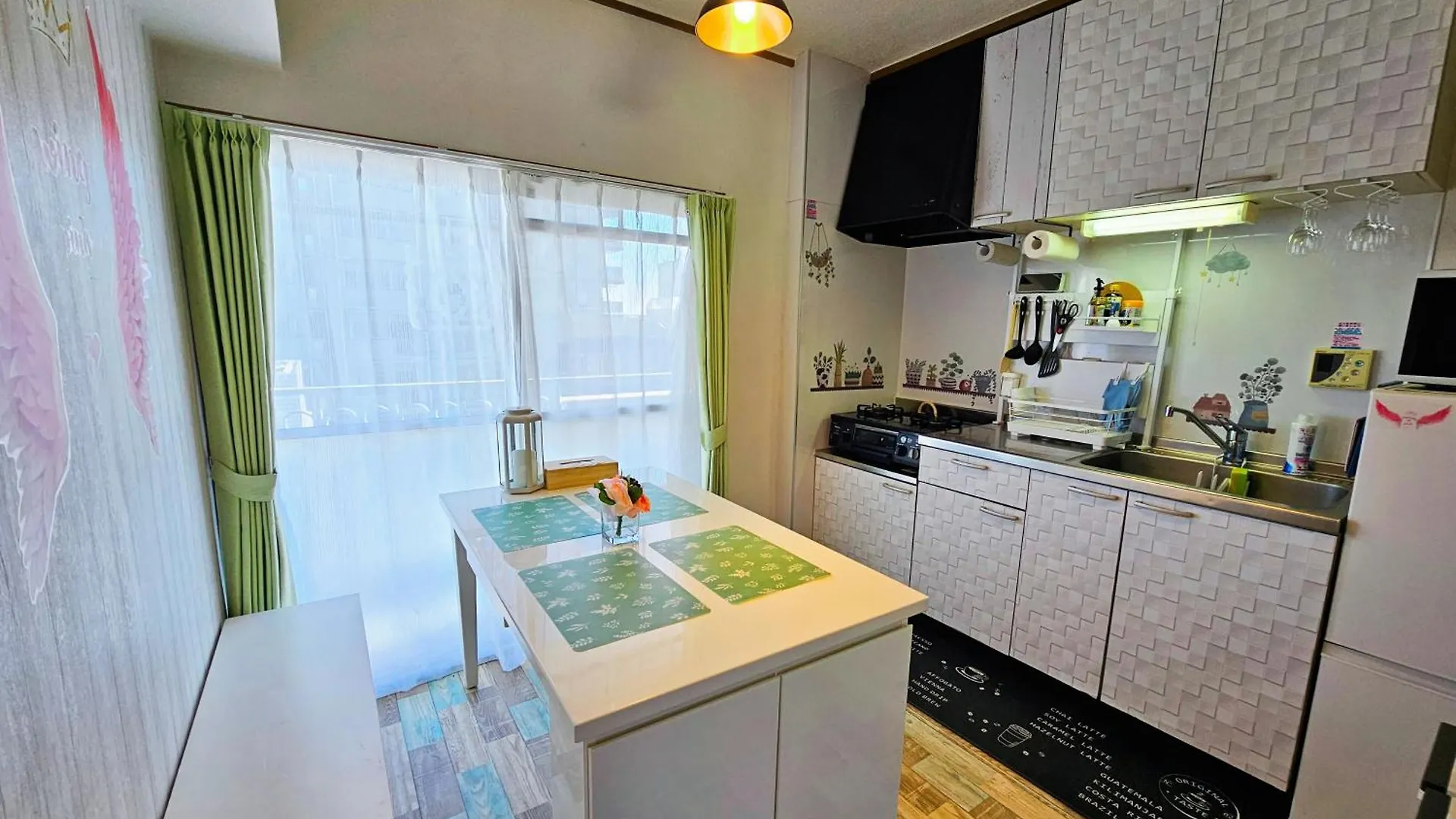 703. Disneyland, Direct Bus To The Airport/1Minute'S Walk From The Station. Tokyo 0*,  Japan